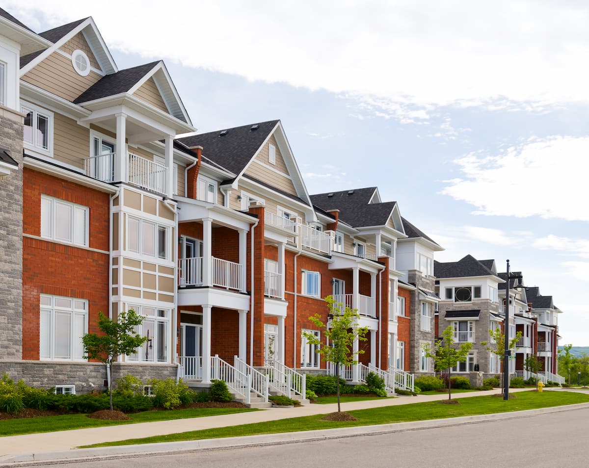 Photo of a row of townhouses.